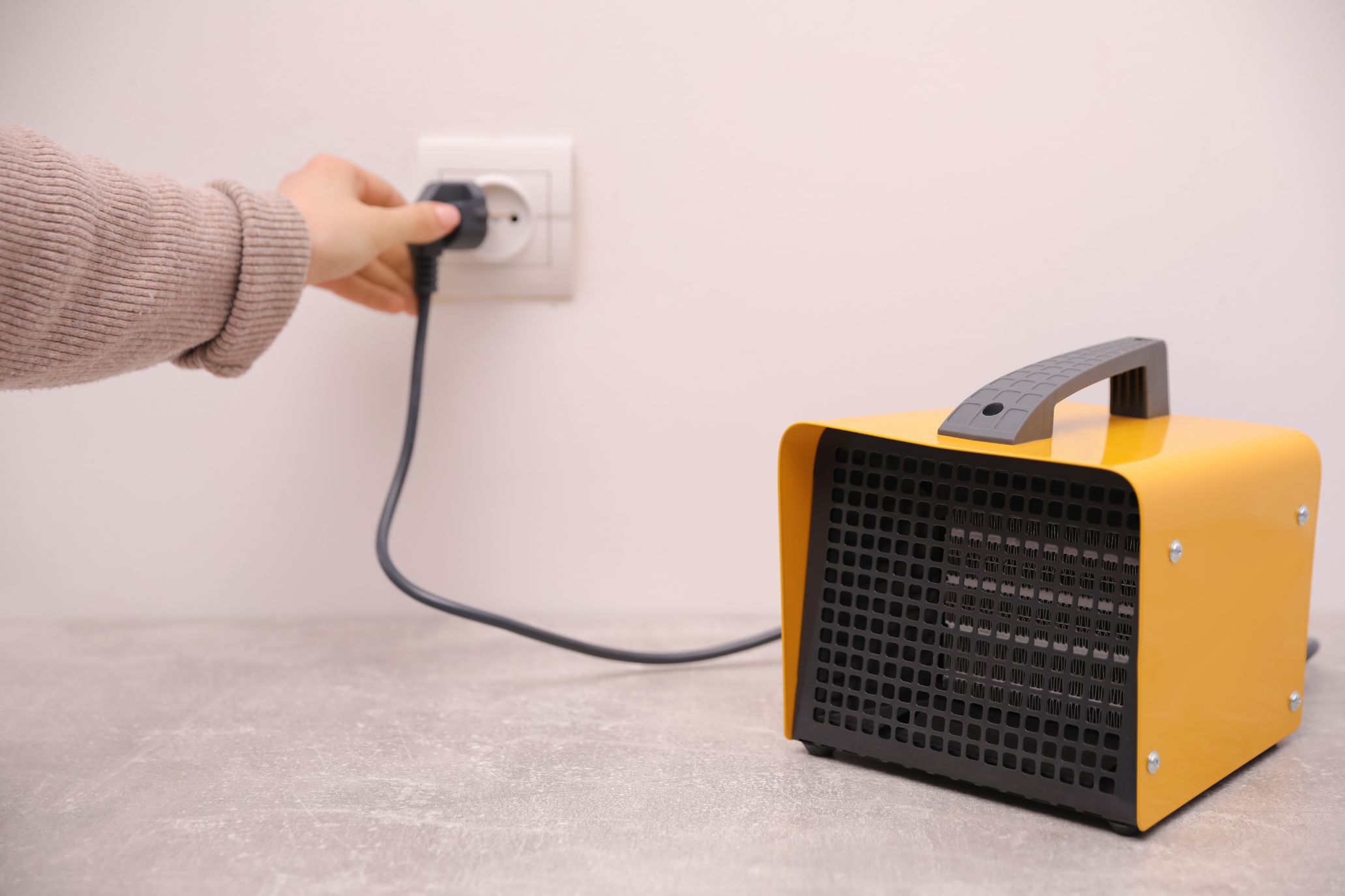 Is It Safe To Leave A Space Heater Plugged In? - The Spruce Air